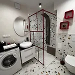Red Poppy Appartement